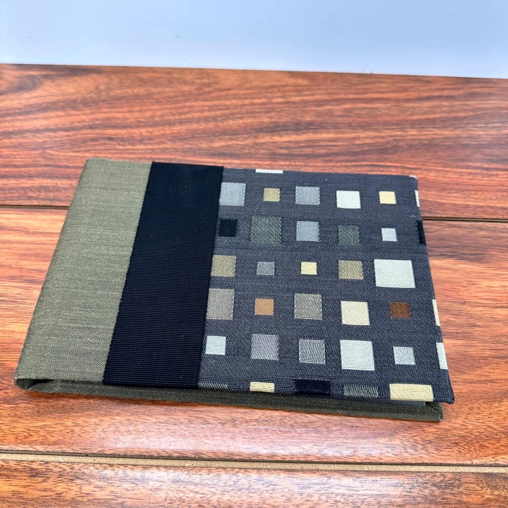Molly West Photo Album 4x6 Handbound Wedding SHower Gift Scrapbook Geometric - Picture 2 of 5